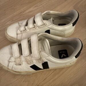 VEHLA Velcro sneaker